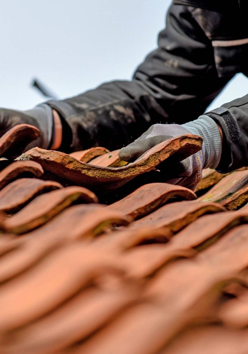 AdobeStock_192309792 Roofer Liverpool